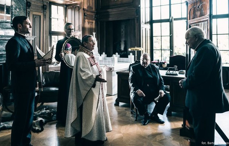 Twórca "Kleru": wpływowy biskup rozpoznał siebie w jednej z postaci