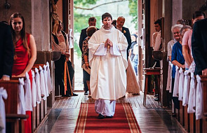 Ksiądz z KUL: zniesienie celibatu może być kluczem do wyjścia z kryzysu