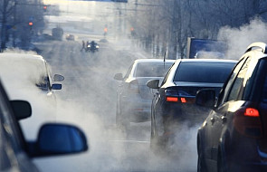 Na polskich drogach trwa akcja "Smog"; funkcjonariusze policji mogą zatrzymać dokumenty