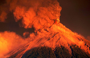 Gwatemala: ewakuacja ok. 4 tys. mieszkańców po erupcji wulkanu Fuego. Wydawał "stałe dźwięki podobne do jadącej lokomotywy"