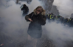 Francja: zamieszki w Paryżu podczas protestu "żółtych kamizelek" przeciwko podwyżkom paliwowym