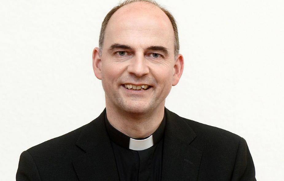 Niemiecki biskup: nie mam problemu z księżmi-homoseksualistami
