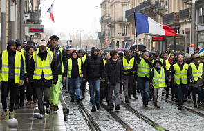 Francja: protesty "żółtych kamizelek" spokojniejsze niż przed tygodniem