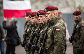 Prezydent i szef MON odwiedzą polskich żołnierzy w Rumunii