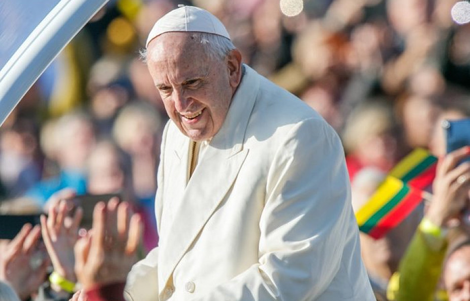 Papież Franciszek przekazał nowe ambulatorium dla osób bezdomnych
