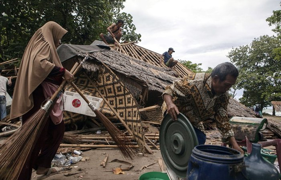 Caritas przekaże 100 tys. zł dla poszkodowanych w tsunami w Indonezji