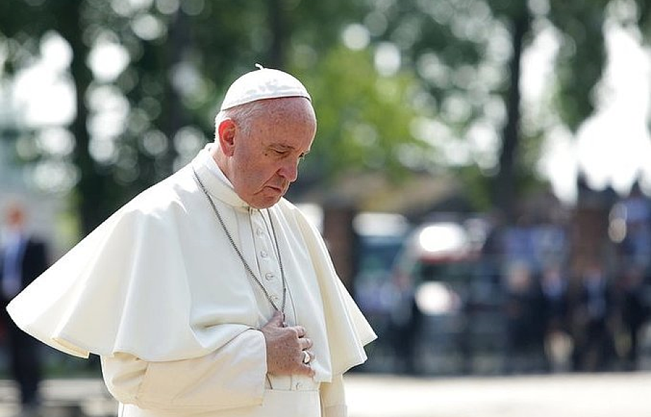 Papież zmienia zasady dotyczące rezygnacji biskupów