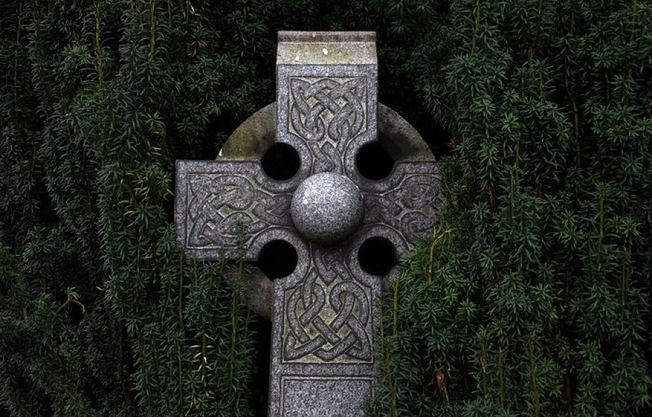 Tajemnice krzyży. Co tak naprawdę znaczą chrześcijańskie symbole?