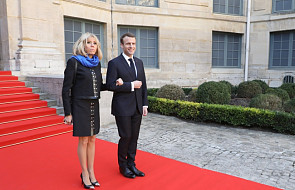 Emmanuel Macron: angielski zbyt dominujący w UE, będziemy promować język francuski