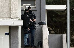 Francja: zmarł policjant, który zgłosił się do wymiany za zakładnika