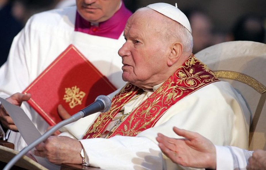 Madonny Papieskie - wystawa z okazji 40-tej rocznicy wyboru Św. Jana Pawła II