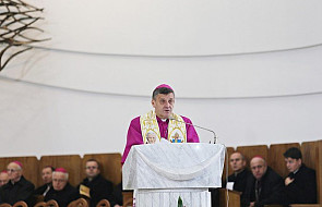Bp Pindel do kapłanów: wydaje mi się, że teraz decyduje się być albo nie być Kościoła