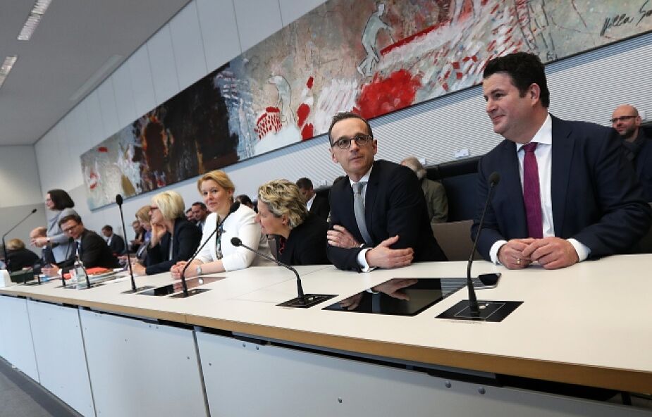 Niemcy: kierownictwo SPD ogłosiło obsadę swoich resortów w rządzie