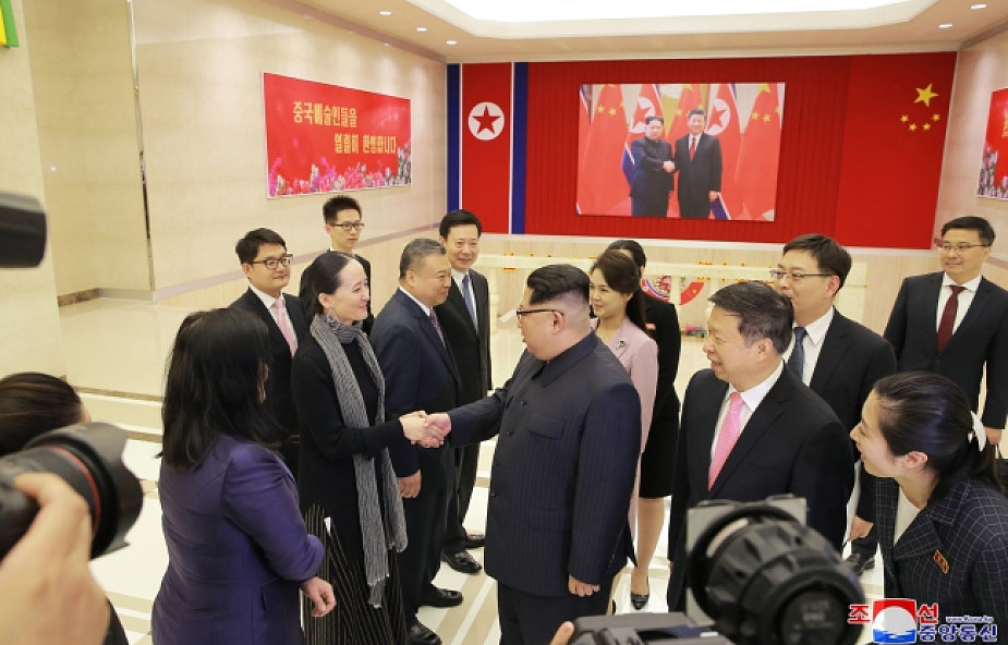 Kim Dzong Un wzywa do silniejszych związków z Chinami