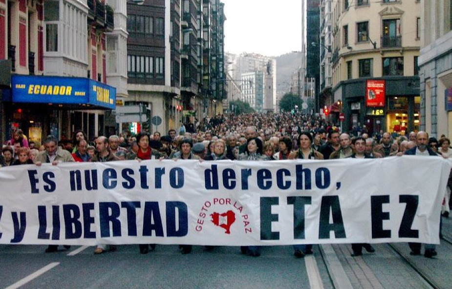 Hiszpania: ETA przeprasza swe ofiary, biskupi wzywają do pojednania