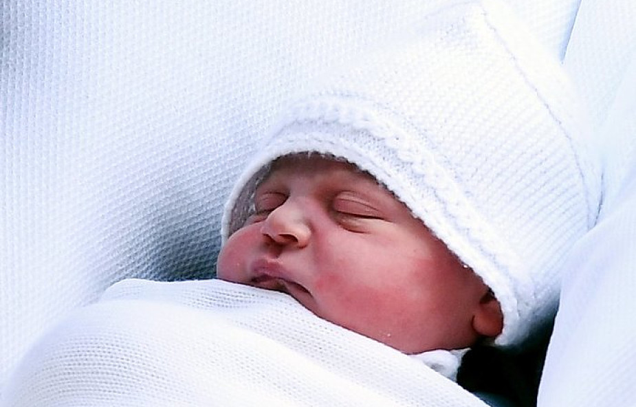 Książę William i księżna Kate ogłosili dziś, jakie imiona będzie nosił ich syn
