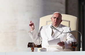 Papież o pokusie, która czai się w internecie: towarzyszy nam przez całe życie
