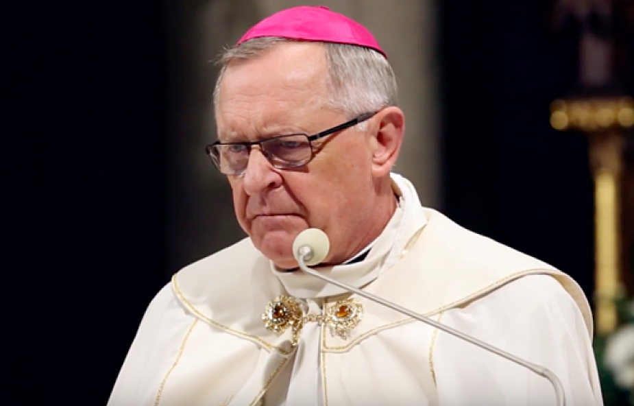 Biskupi i prezbiterzy przepraszają za księży porzucających kapłaństwo