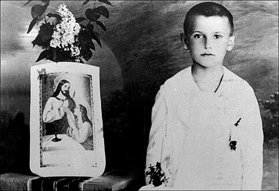 Co mówił święty Jan Paweł II do dzieci pierwszokomunijnych? Oto jego myśli - zdjęcie w treści artykułu