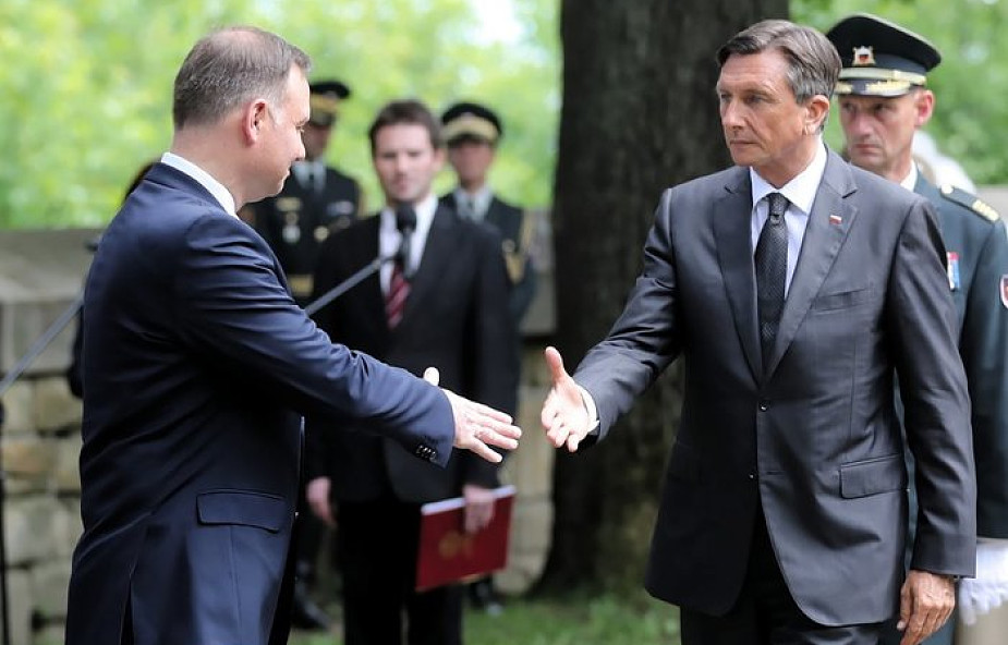 Prezydenci Polski i Słowenii odsłonili pomnik na cmentarzu wojennym w Gorlicach