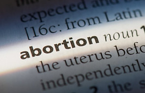 Prokurator generalny uznał za niezgodną z Konstytucją tzw. aborcyjną przesłankę eugeniczną