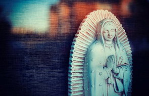 "Płacząca Maryja" pod lupą badaczy. Czy mamy do czynienia z cudem?