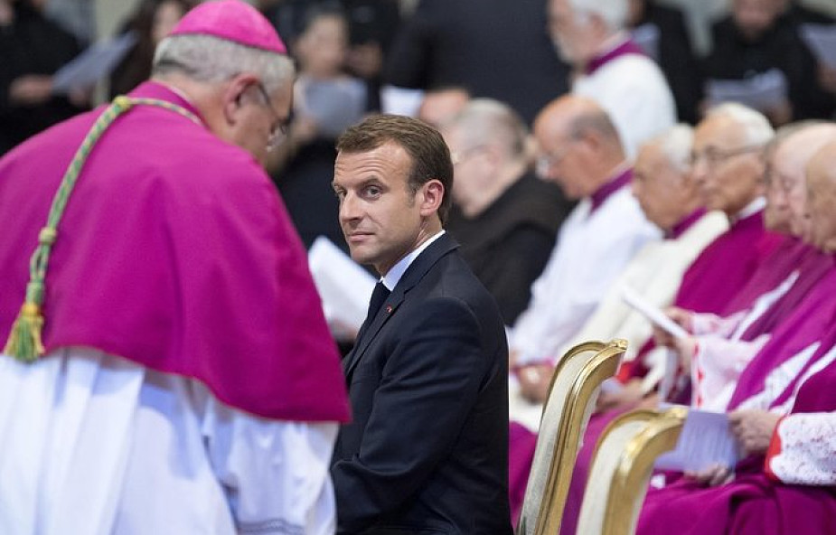 Prezydent Francji został honorowym kanonikiem bazyliki św. Jana na Lateranie