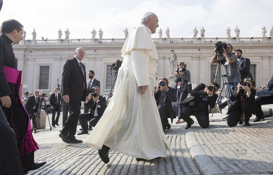 Papież apeluje o naszą "internetową" modlitwę 