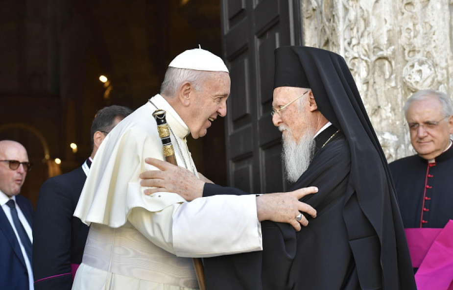 To najbardziej wzruszające chwile z wizyty Franciszka w Bari