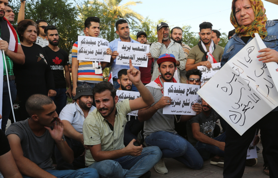 Irak: zakończyła się blokada lotniska w Nadżafie; wznowiono rejsy