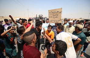Irak: policja rozpędziła protest na polu naftowym w Az-Zubajr