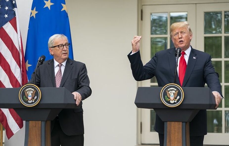 Trump ogłasza "nową fazę" w relacjach z UE i podjęcie negocjacji handlowych