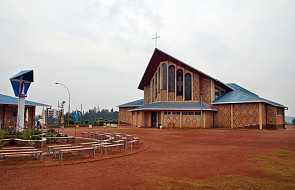 Rwanda: rząd wymaga wyższego wykształcenia od duchownych różnych religii