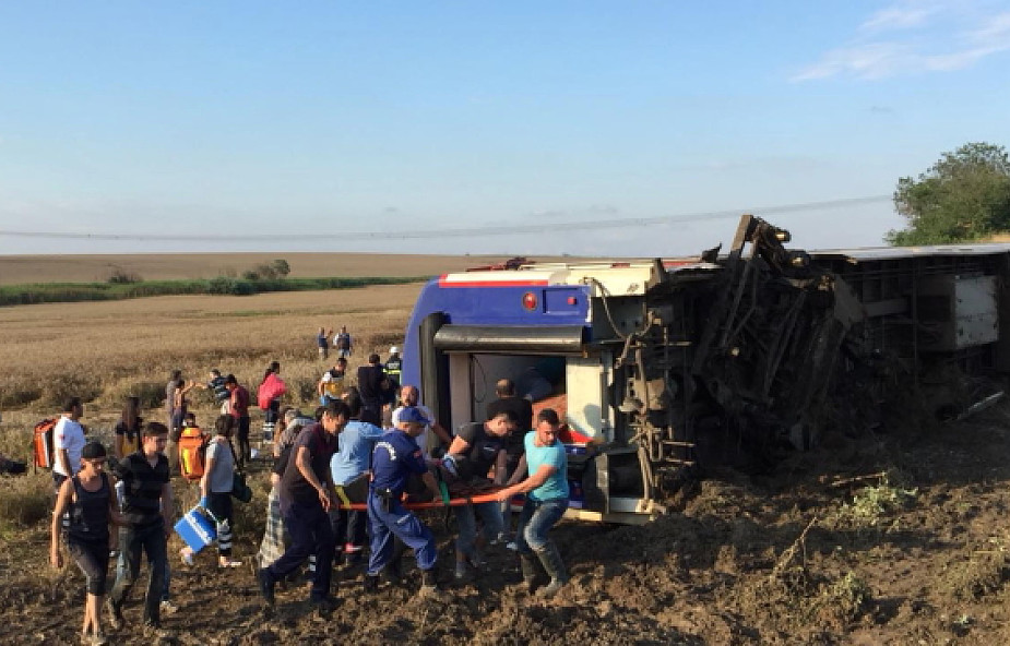 Turcja: wykoleił się pociąg, 10 osób zginęło, ponad 70 zostało rannych