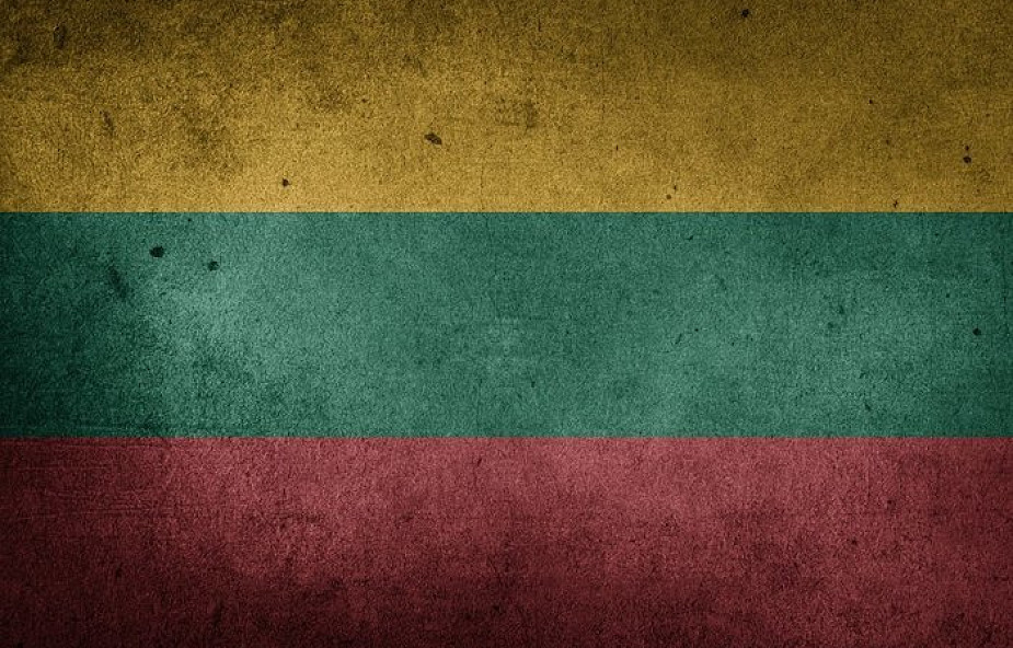 Litewskie MSZ zezwoliło pracownikom na oryginalną pisownię nazwisk