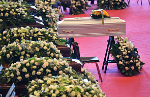 Większość rodzin ofiar z Genui odmówiła udziału w państwowym pogrzebie