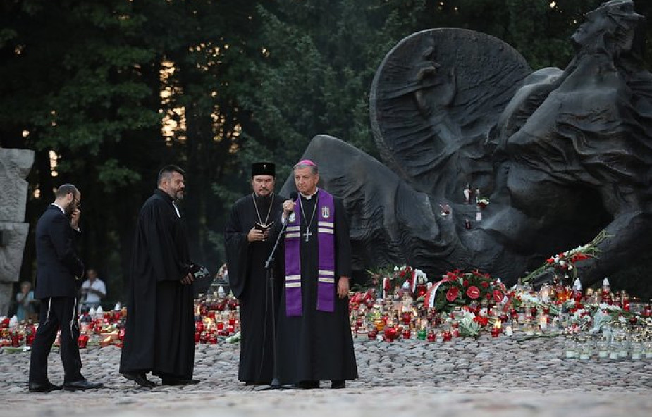 Warszawa: modlitwa międzyreligijna na Cmentarzu Powstańców Warszawy