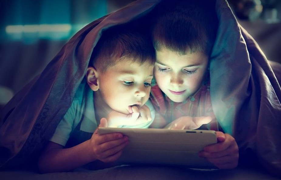 Zakazujesz dziecku internetu? Oto, czym może się to skończyć