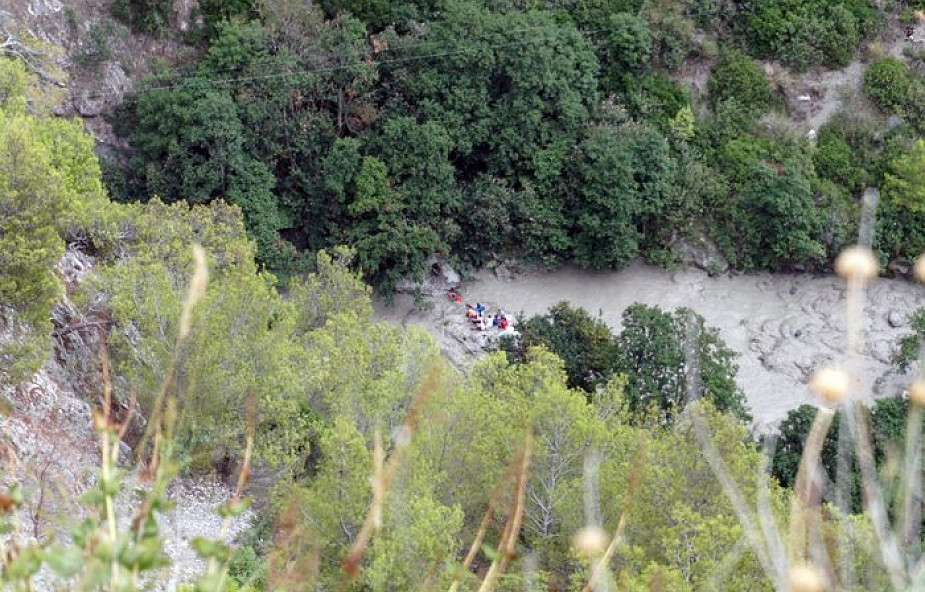 Włochy: 10 osób zginęło w strumieniu w parku narodowym w Kalabrii