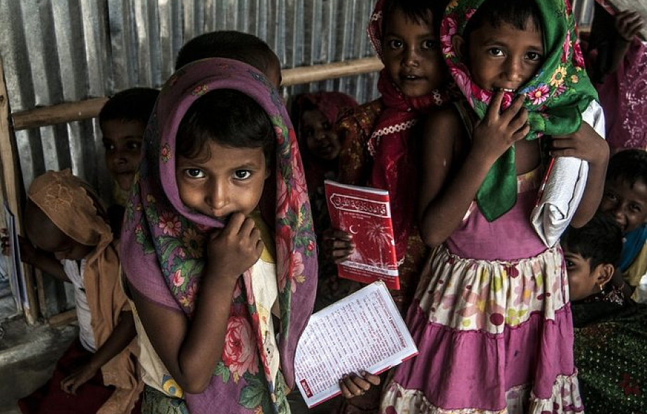 Bangladesz: dzieci Rohingya staną się straconym pokoleniem?