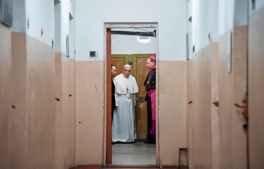 Papież odwiedził Muzeum Okupacji i Walk o Wolność w Wilnie