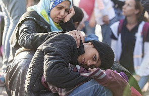 Węgry: rząd przedłużył stan kryzysowy spowodowany masową migracją