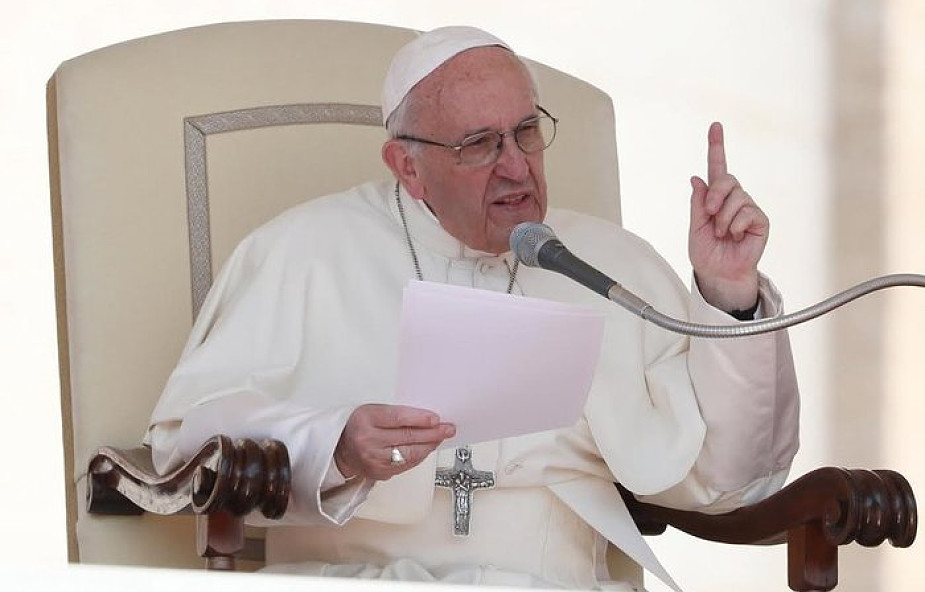 Papież Franciszek: klerykalizm niszczy jedność