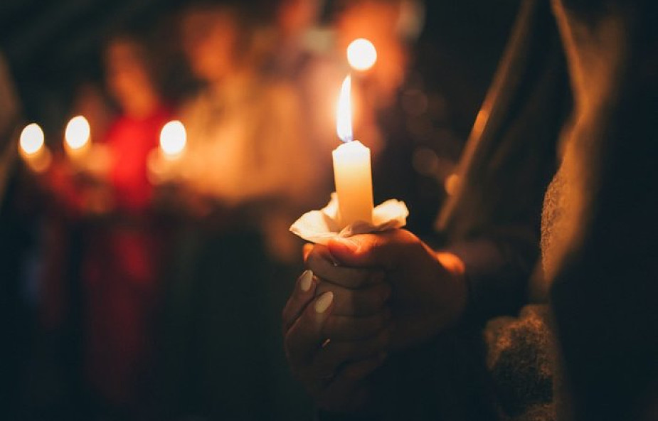W całym kraju odbędą się spotkania, międzywyznaniowe modlitwy i Msze święte w intencji zmarłego Pawła Adamowicza