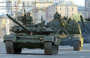 Rosyjska prasa: siły w obwodzie kaliningradzkim wzmocnione pułkiem czołgów