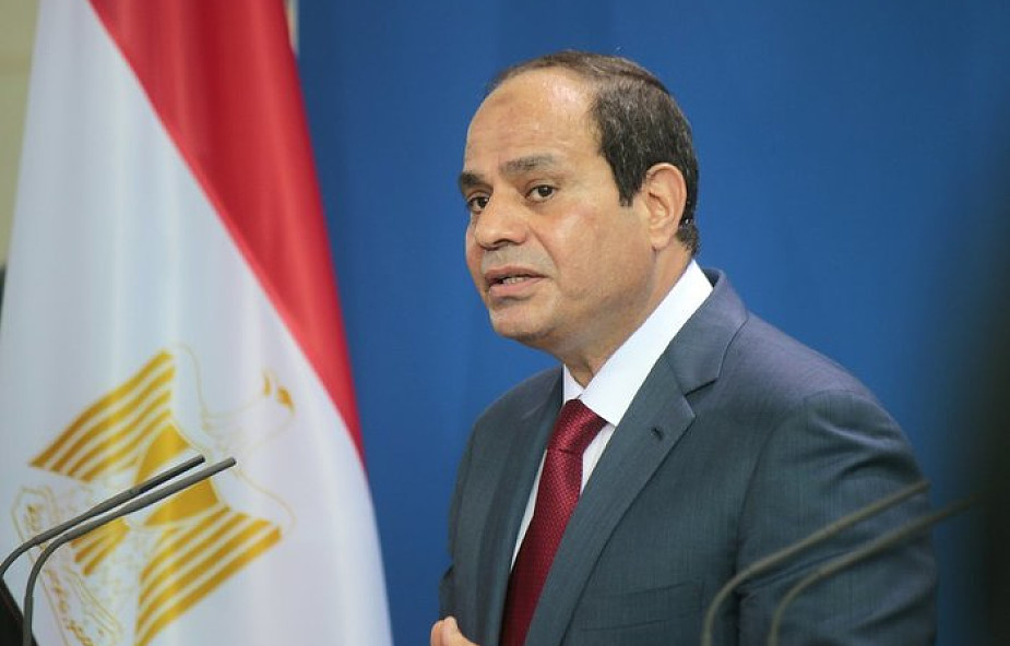W Kairze poświęcono katedrę i meczet. Prezydent: muzułmanie i chrześcijanie "stanowią jedność i jednością pozostaną"