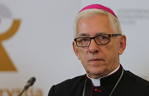 Abp Skworc: każda parafia powinna mieć na niedzielę ofertę pozaliturgiczną