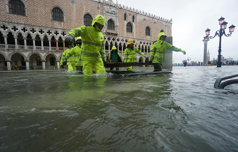 Włochy: 70 cm wody w przedsionku bazyliki świętego Marka w Wenecji