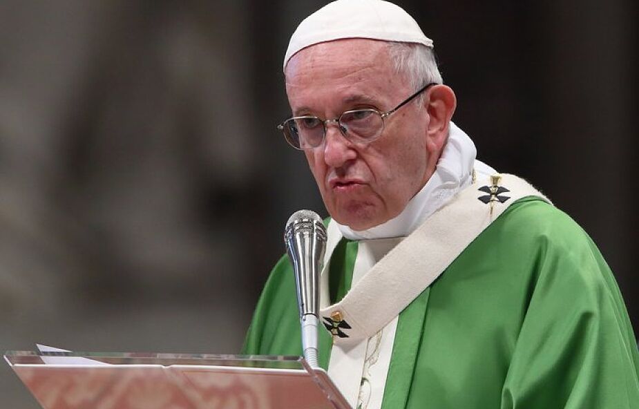 Papież wyjawia, dlaczego powiedział „nie” żonatym księżom
