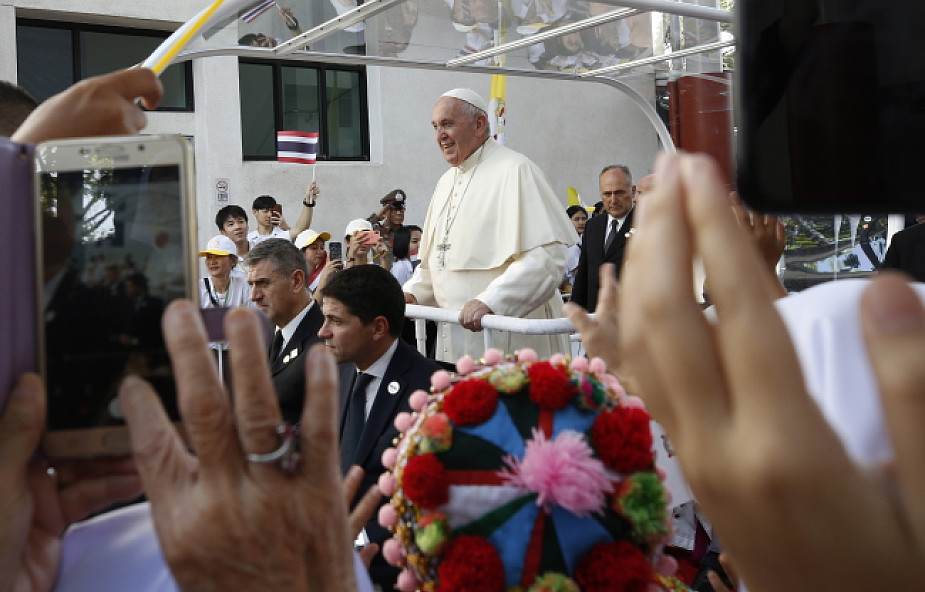 Papież w Tajlandii apeluje o ochronę kobiet i dzieci, ofiar wyzysku